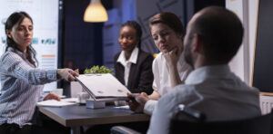 O papel da liderança no compliance como conduta humana